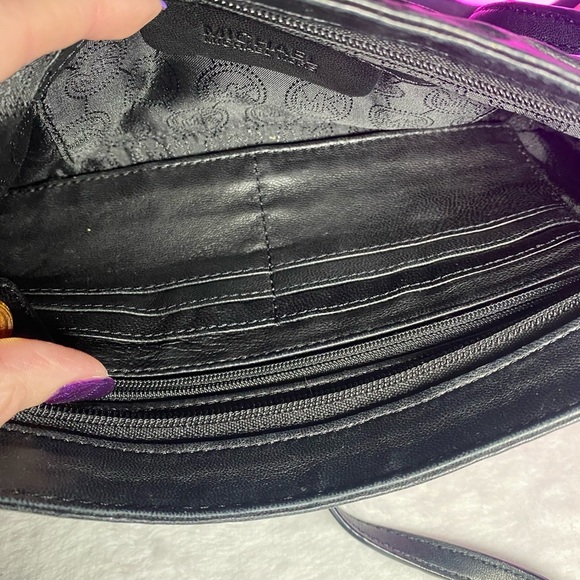 EUC Michael Kors Webster Convertible Clutch/Crossbody - Picture 6 of 6